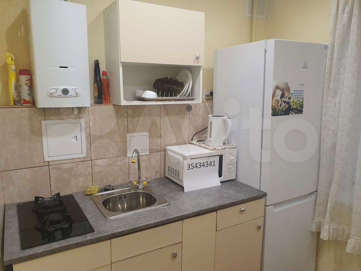 2-к. квартира, 42 м², 1/5 эт.