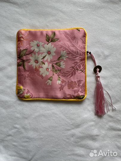 Косметичка для украшений