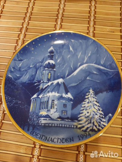 Настенная тарелка