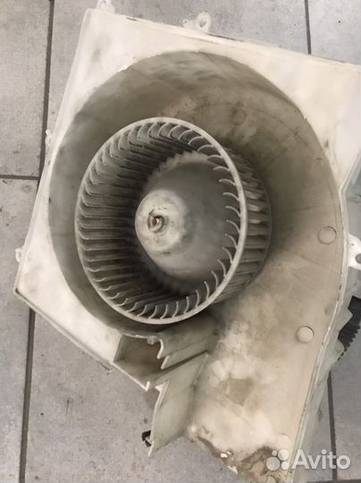 Мотор отопителя Nissan Primera P12/пр.р