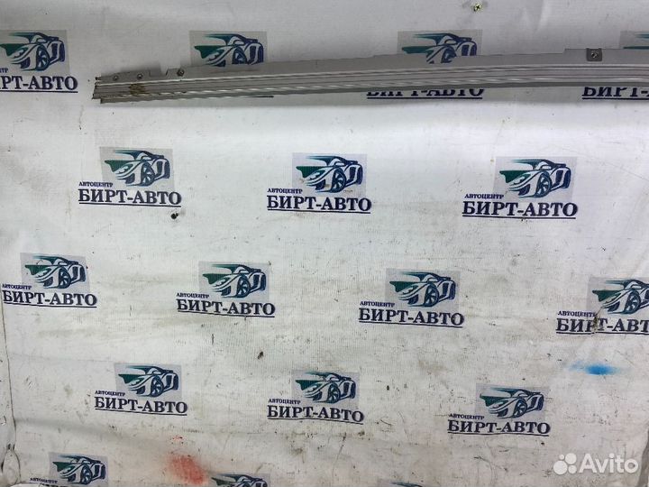 Направляющая люка Peugeot 308 I (2007—2011)