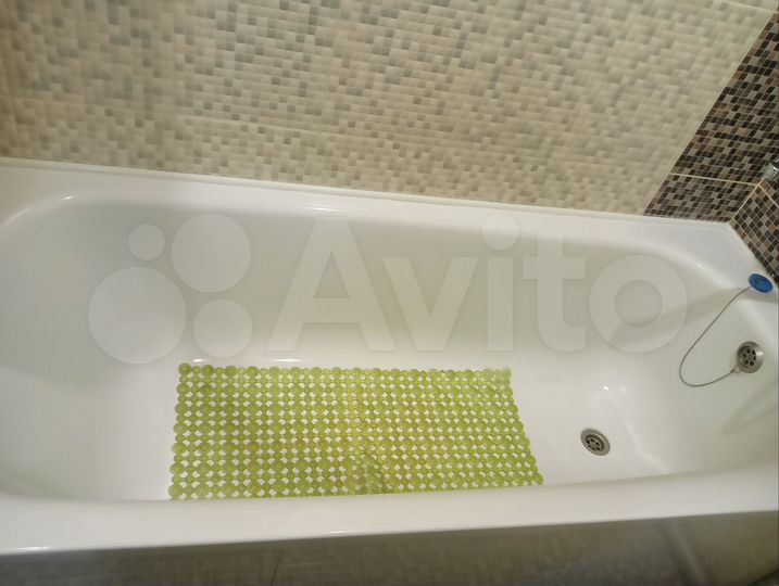 1-к. квартира, 49 м², 1/3 эт.