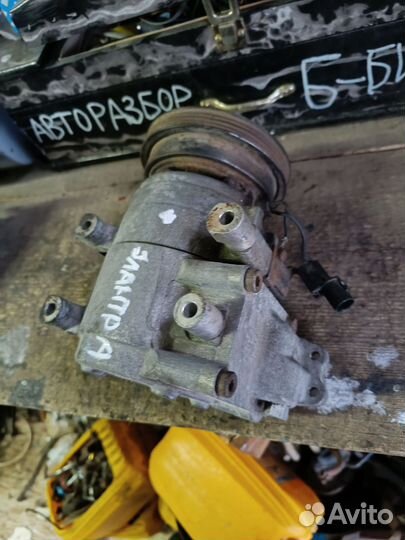 Насос кондиционера Hyundai Elantra 3