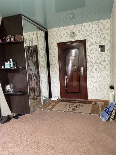 Коттедж 295 м² на участке 10 сот.
