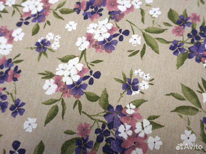 Ткань для скатертей с водоотталкивающей пропиткой