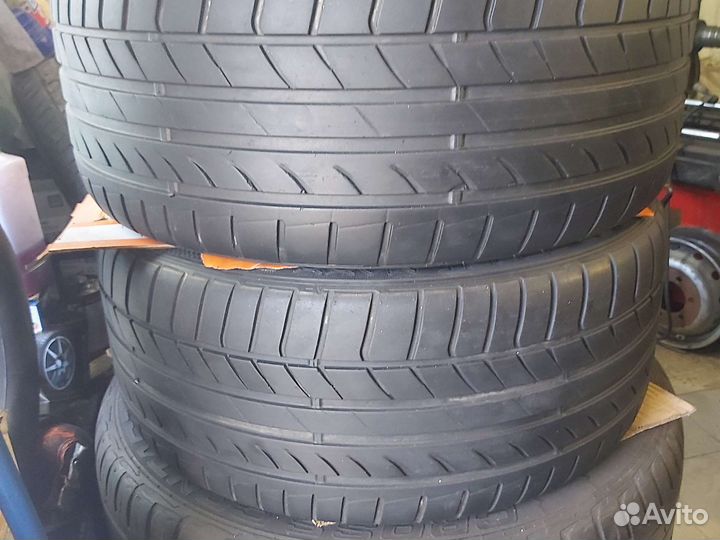 Dunlop Sport Maxx RT 275/35 R20