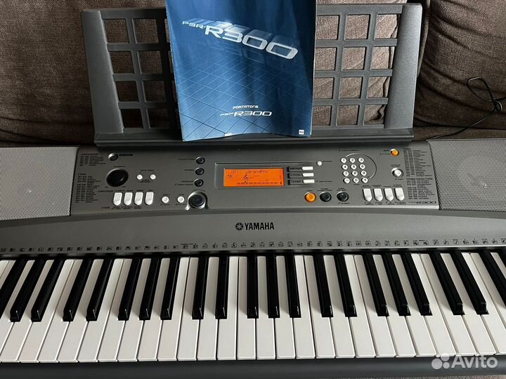 Синтезатор yamaha psr r300