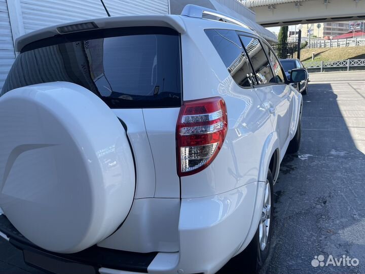 Toyota RAV4 2.4 AT, 2012, 81 000 км