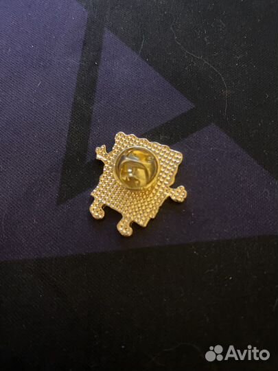 Значок пин спанч боб