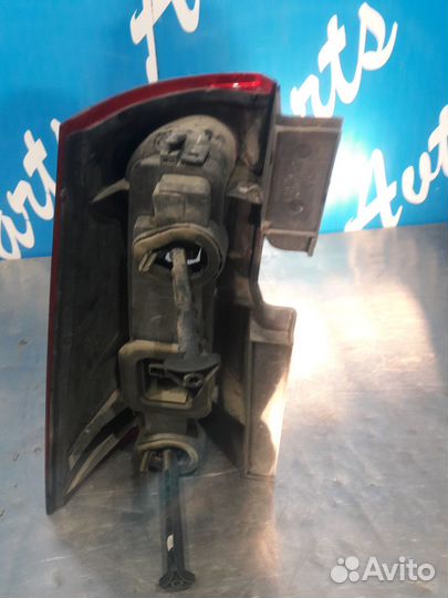 Лада Ларгус фонарь задний правый