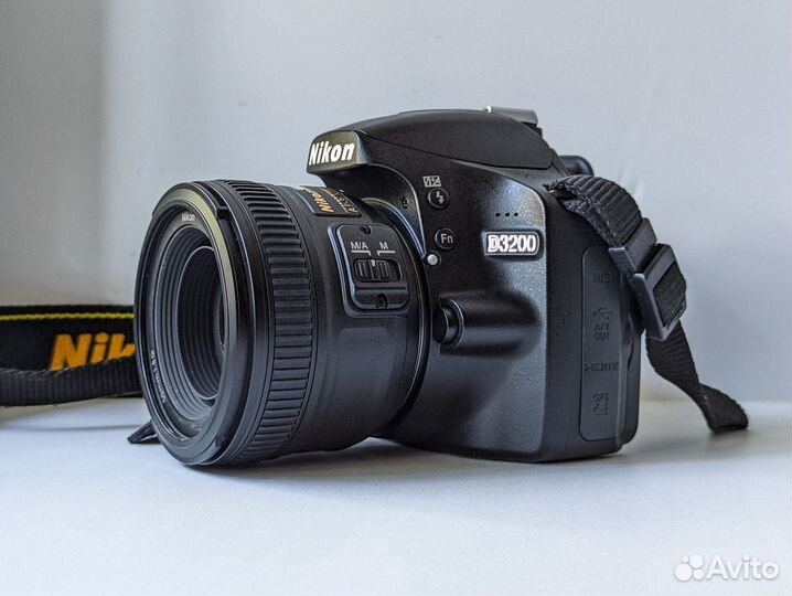 Зеркальный фотоаппарат Nikon D3200 + 50mm 1.8G