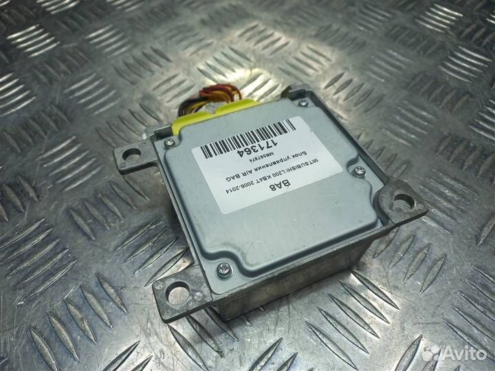 Блок управления AIR BAG mitsubishi L200 KB4T 2006