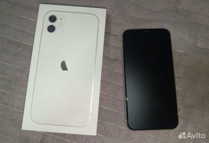 iPhone 11, 64 ГБ
