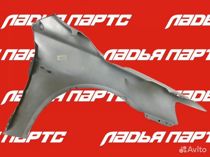 Крыло Mitsubishi lancer X(08) левое Белый W37