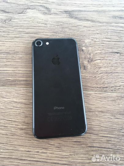 iPhone 7, 32 ГБ
