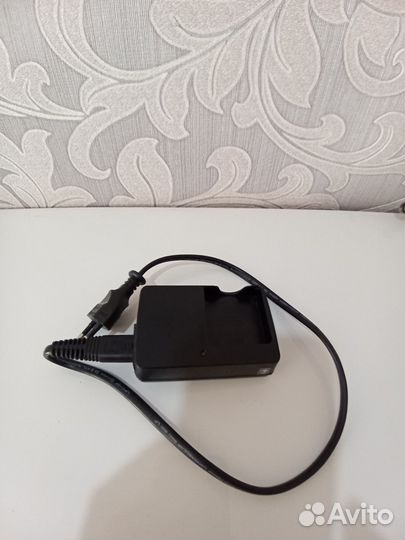 Цифровой фотоаппарат Sony Cyber shot