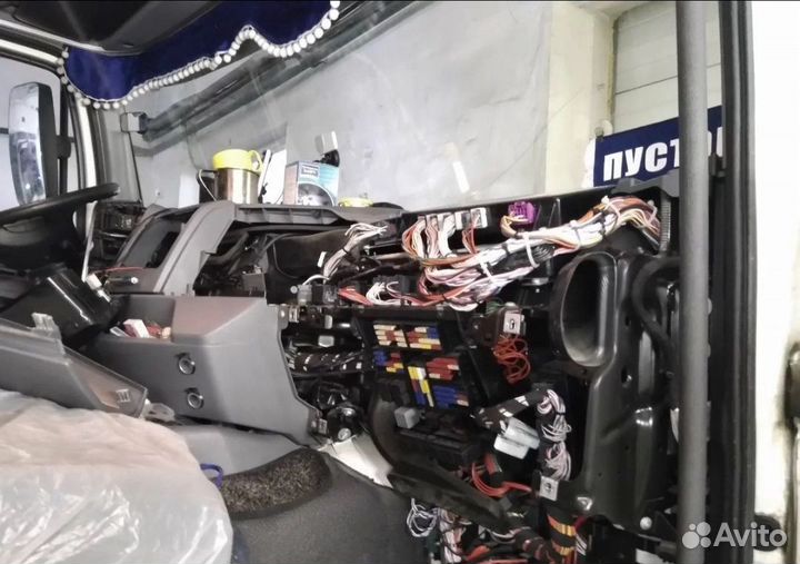 Ремонт грузовых и легковых автомобилей с выездом