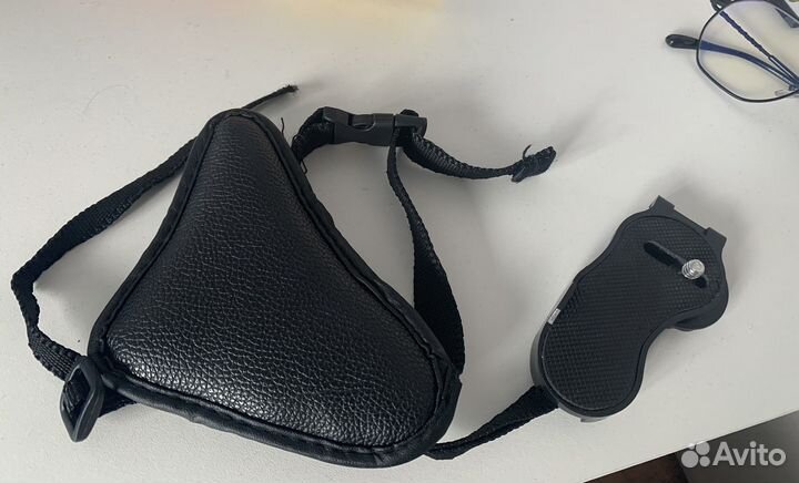 Ремешок для фотоаппарата кистевой