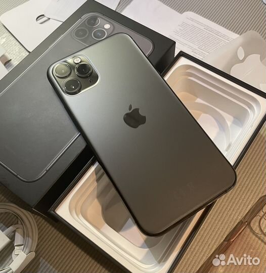 iPhone 11 Pro, 64 ГБ