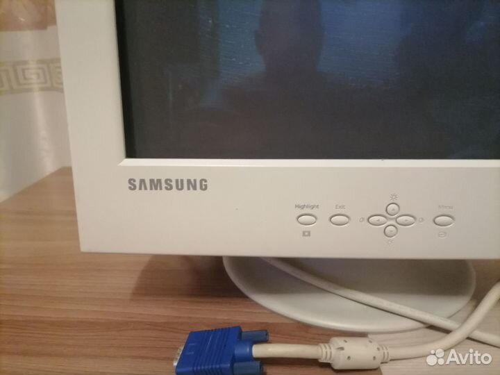 Монитор samsung syncmaster 757 DFX 07.2002г