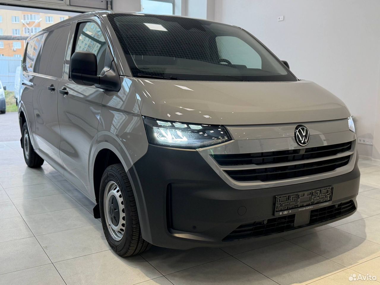 Volkswagen Transporter 2.0 MT, 2025