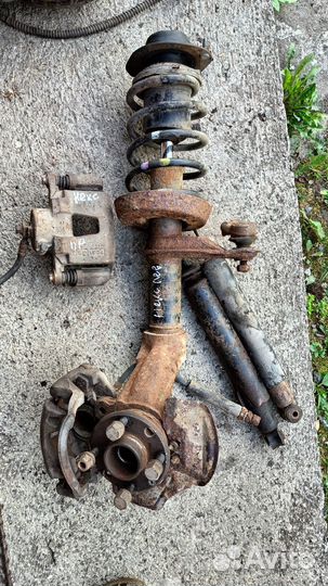 Суппорт левый daewoo nexia