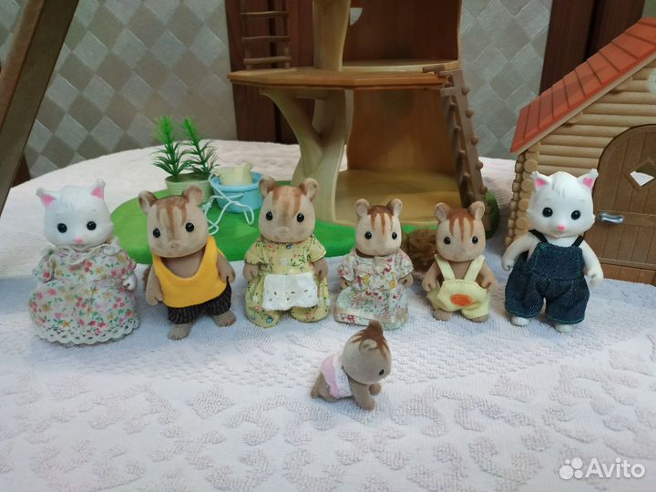 Сильвания Фемели Sylvanian домик на дереве с белка