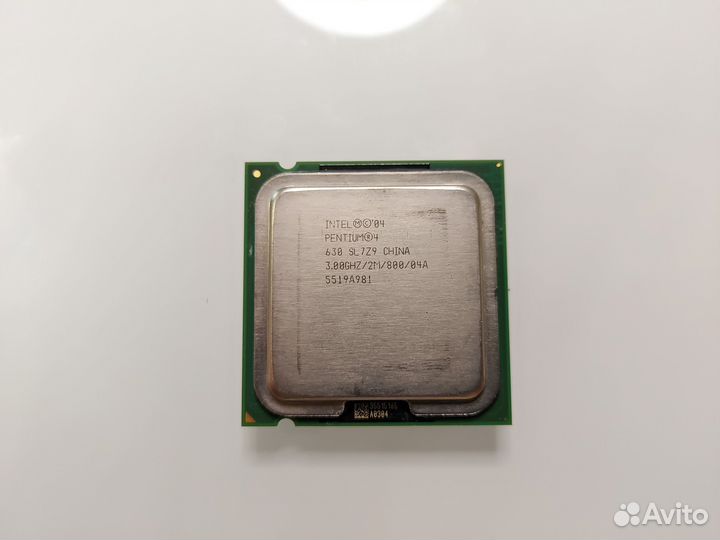 Процессор Intel Pentium 4 630 LGA775