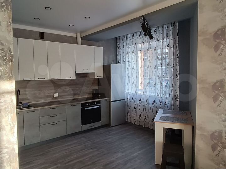 1-к. квартира, 56 м², 5/5 эт.