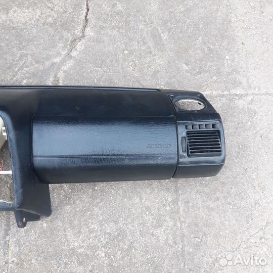 Торпеда(панель ) VW пасат б4