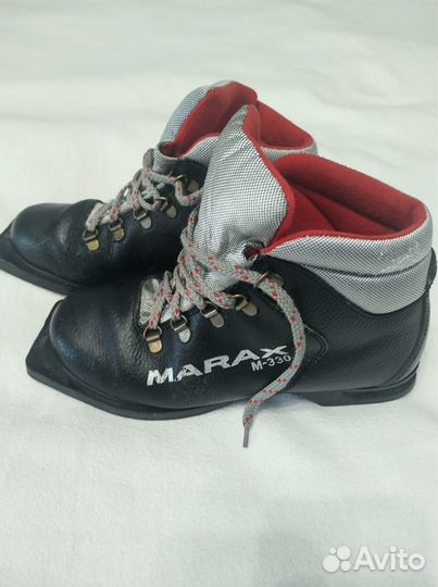 Ботинки для беговых лыж 39