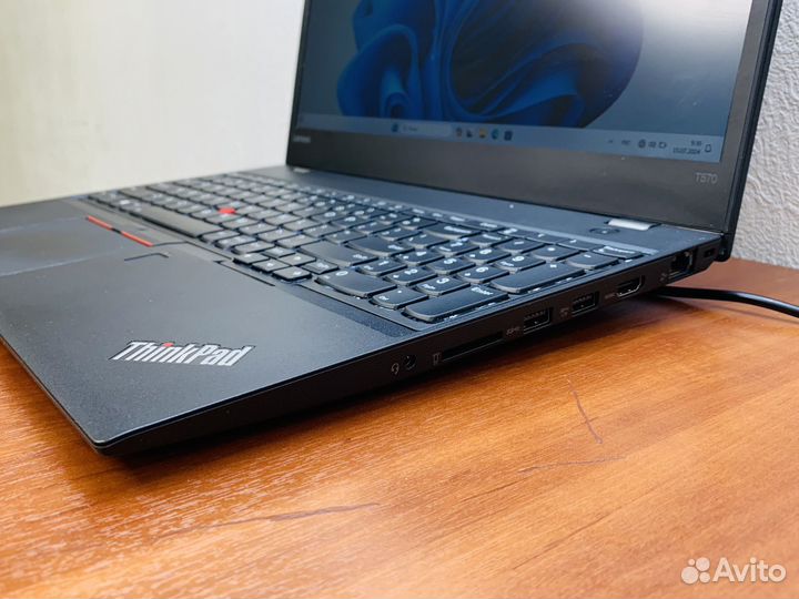 Мощный ноутбук Lenovo core i7 SSD 8gb IPS