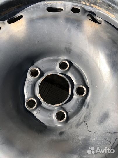 Оригинальные диски на volkswagen polo 5x100 R15