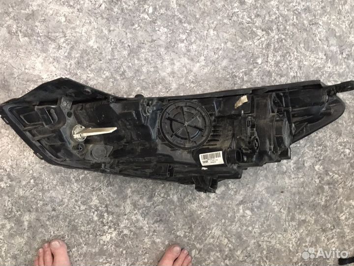 Фара правая hyundai tucson 2016