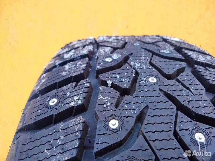 Aplus A703 215/50 R17