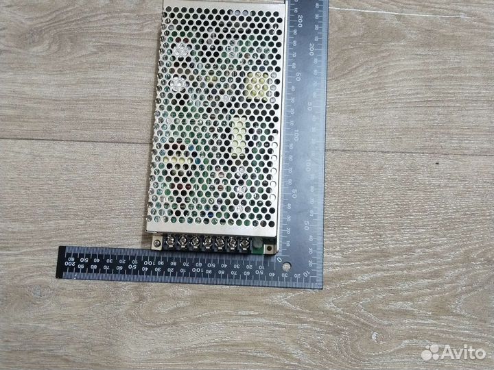 Блок питания MW SD-100C-24в, 4.2А