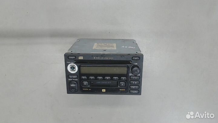 Магнитола Toyota Sequoia, 2001