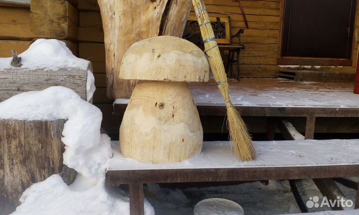 Гриб из дерева