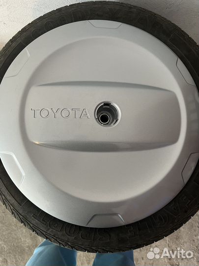 6477142070 Колпак запасного колеса контейнер