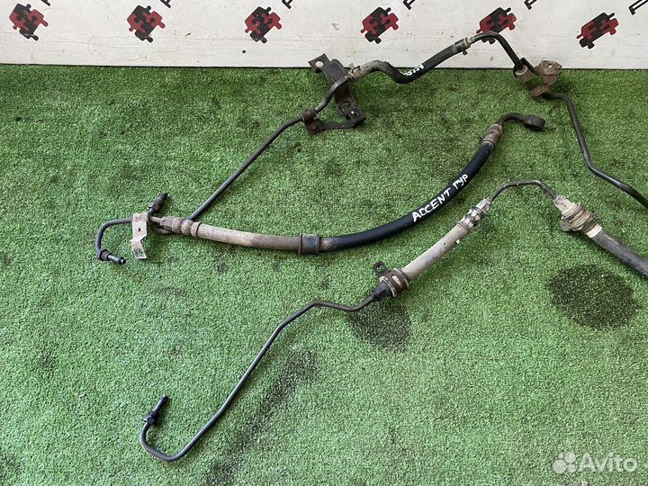 Трубка гура Hyundai Accent Хендай Акцент