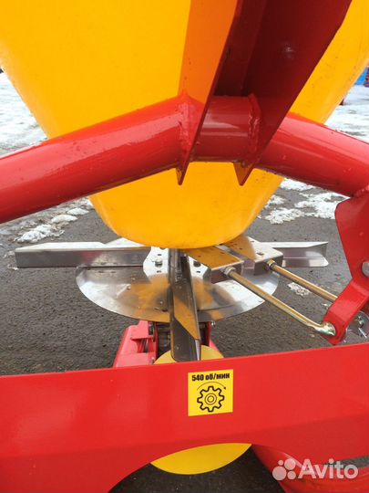 Разбрасыватель удобрений Strumyk РУМ 500, 2023