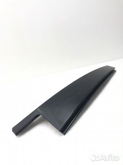 Накладка двери задняя правая Bmw X5 E70 2010