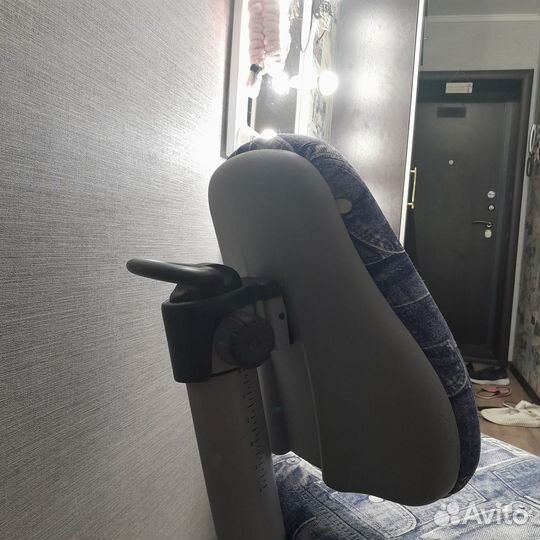 Компьютерное кресло ортопедическое детское