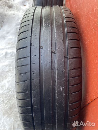Комплект летних колес Michelin R19 с дисками