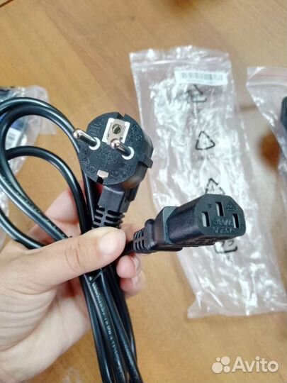 Сетевой кабель