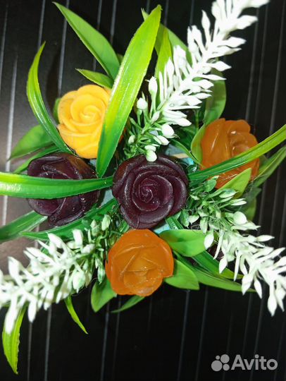 Розы из мыла ручной работы. Подарок на 8 марта