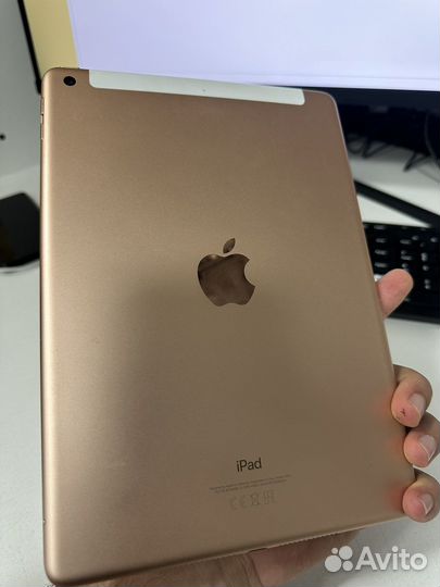 Планшет Apple iPad 6 2018