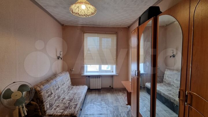 Комната 13 м² в 3-к., 3/3 эт.