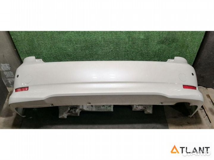 Бампер задний toyota estima