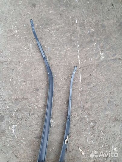 Мазда сх 7. Авторазборка. Поводки дворников